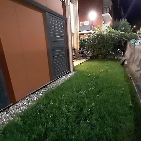 Joli Appartement Avec Jardin Et 2 Parkings Prives Аржантей Экстерьер фото