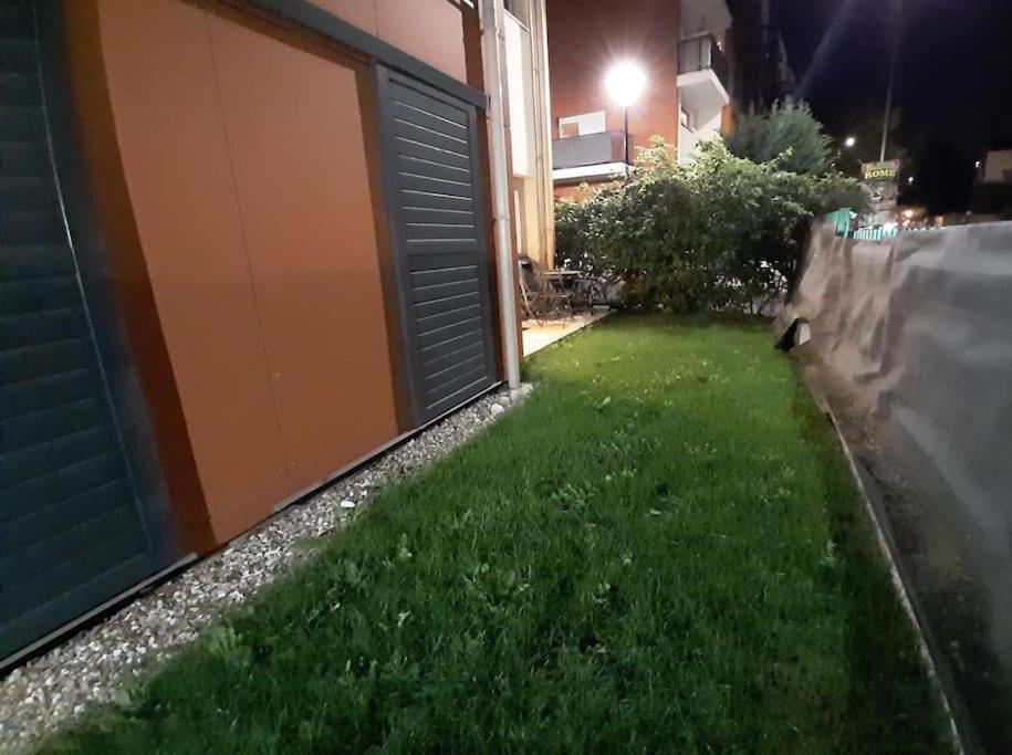 Joli Appartement Avec Jardin Et 2 Parkings Prives Аржантей Экстерьер фото